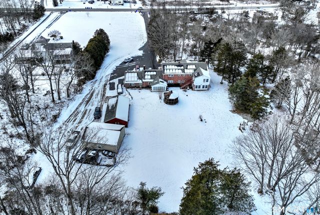 158 Leetes Island Road, Branford, CT 06405