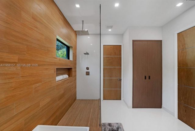 1780 Chucunantah Rd, Miami, FL 33133