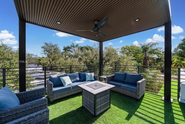 1780 Chucunantah Rd, Miami, FL 33133