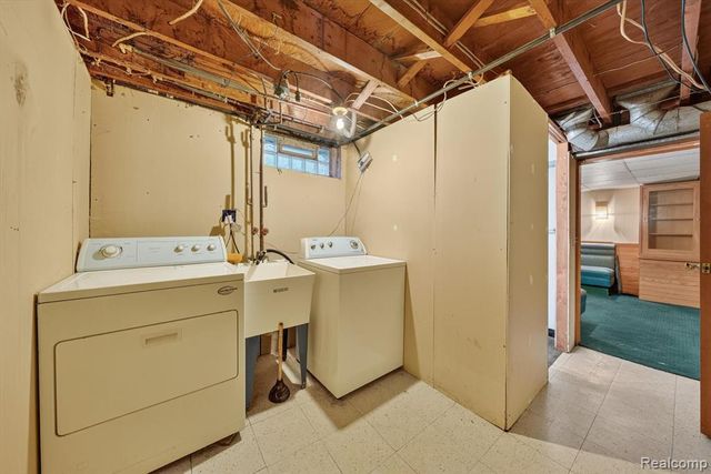 30935 Sheridan Street, Garden City, MI 48135