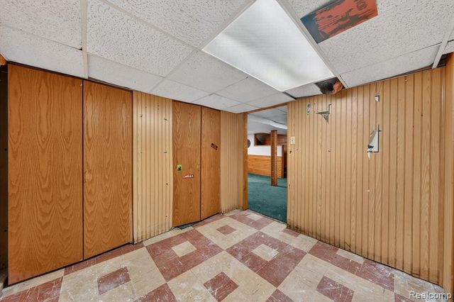 30935 Sheridan Street, Garden City, MI 48135
