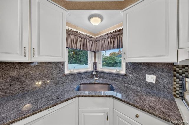 30935 Sheridan Street, Garden City, MI 48135