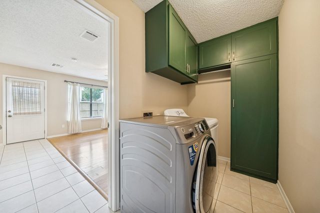 4012 Hazelwood Drive, Pearland, TX 77584