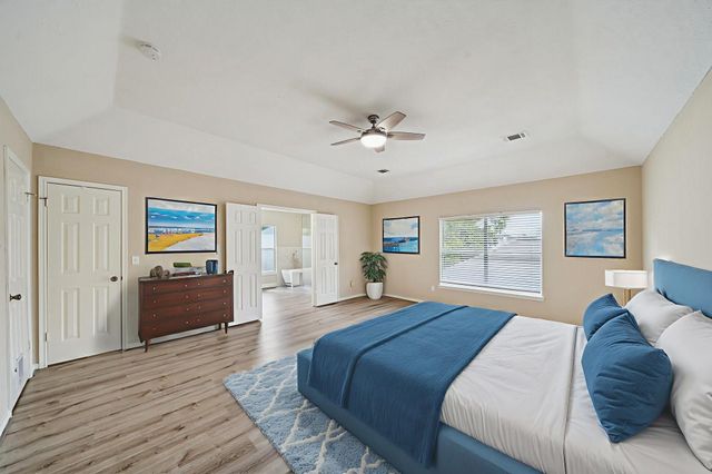 4012 Hazelwood Drive, Pearland, TX 77584