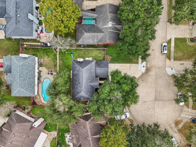4012 Hazelwood Drive, Pearland, TX 77584