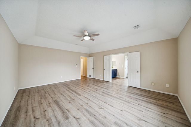 4012 Hazelwood Drive, Pearland, TX 77584