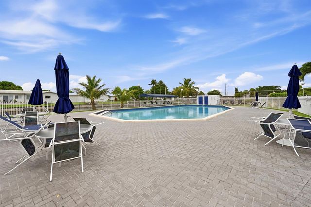 8410 NW 59th Place, Tamarac, FL 33321