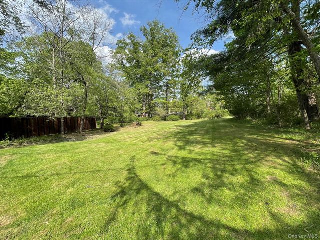208 Tinker Street, Woodstock, NY 12498