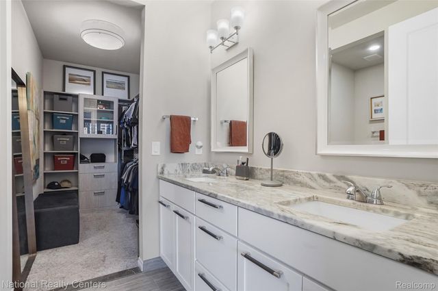42516 Gateway Drive, Plymouth Charter Township, MI 48170