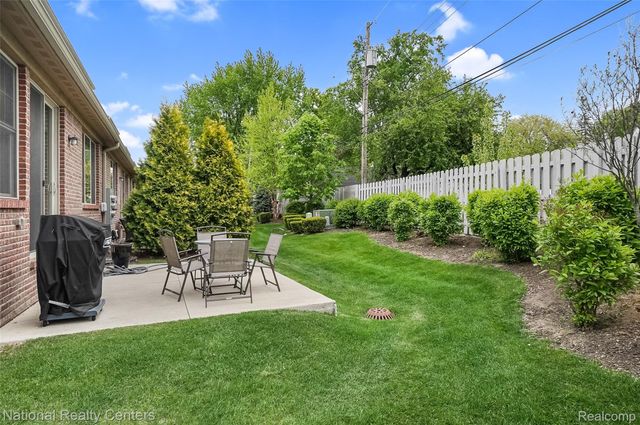 42516 Gateway Drive, Plymouth Charter Township, MI 48170
