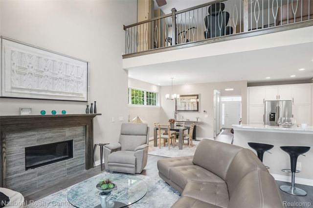 42516 Gateway Drive, Plymouth Charter Township, MI 48170