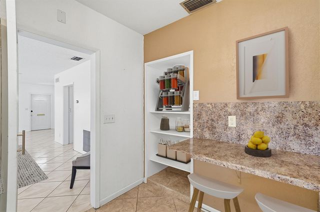 1431 S Ocean Boulevard Unit 28, Lauderdale By The Sea, FL 33062
