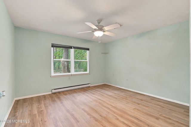 419A Chatham Court, Lakewood, NJ 08701