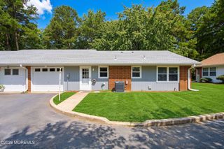419A Chatham Court, Lakewood, NJ 08701