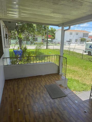 88 NW 18th Avenue, Miami, FL 33125