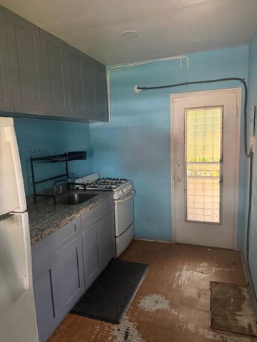 88 NW 18th Avenue, Miami, FL 33125