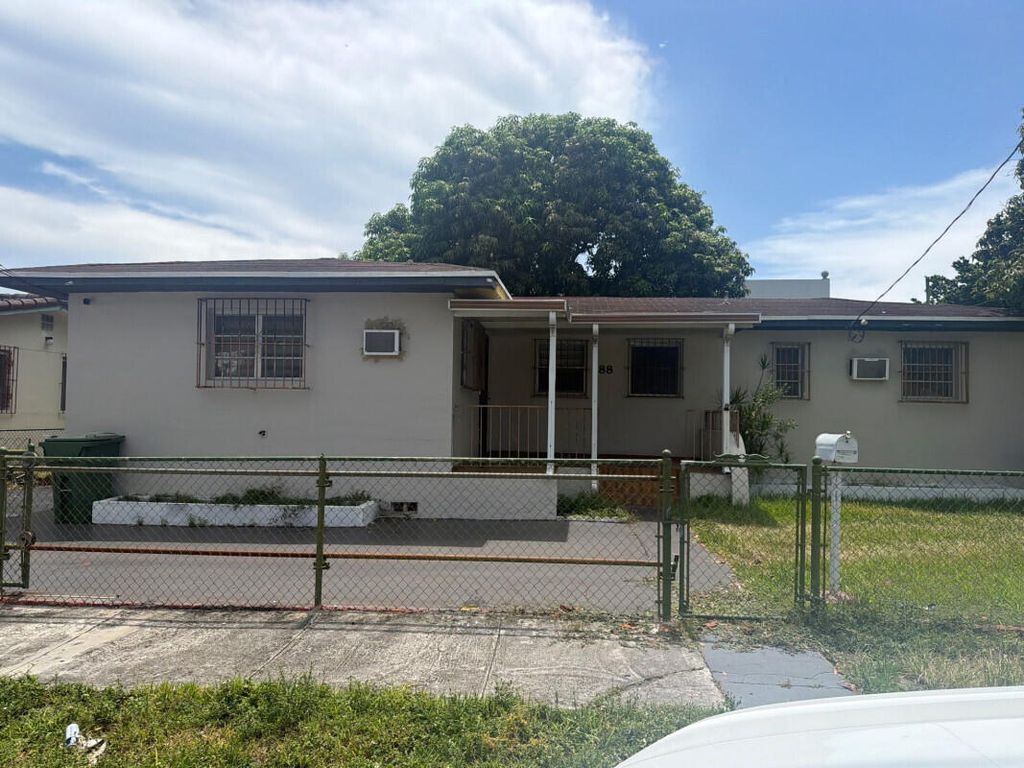 88 NW 18th Avenue, Miami, FL 33125