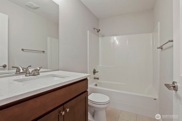 13742 NW 7th Avenue, Vancouver, WA 98685