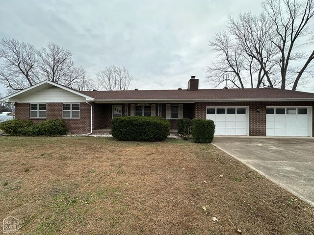 1415 Benton Street, Mountain Home, AR 72653