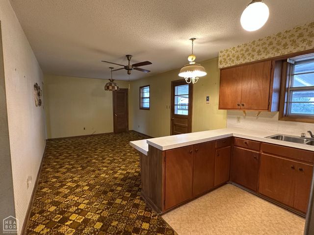 1415 Benton Street, Mountain Home, AR 72653