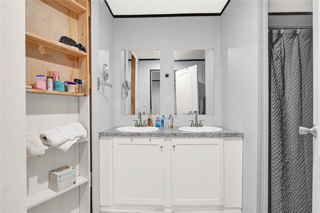 614 5914 37, Cleveland, TX 77327