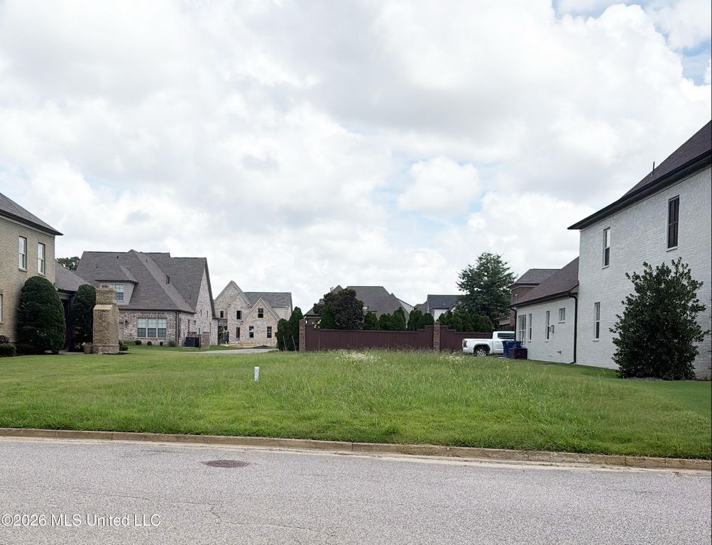 8034 Christian Court, Olive Branch, MS 38654 — exterior