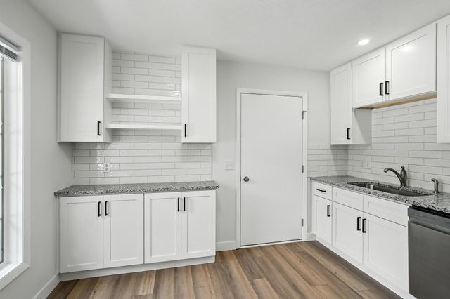 2100 Manhattan Boulevard 2100 Manhattan Boulevard, Springfield, OH 45504