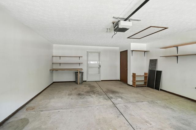 2100 Manhattan Boulevard 2100 Manhattan Boulevard, Springfield, OH 45504