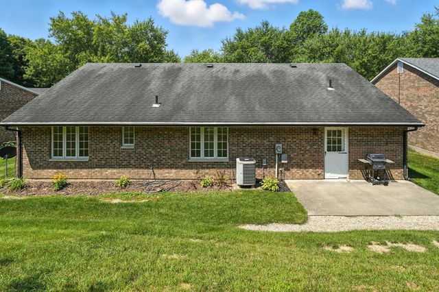 2100 Manhattan Boulevard 2100 Manhattan Boulevard, Springfield, OH 45504