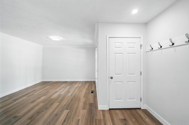 2100 Manhattan Boulevard 2100 Manhattan Boulevard, Springfield, OH 45504