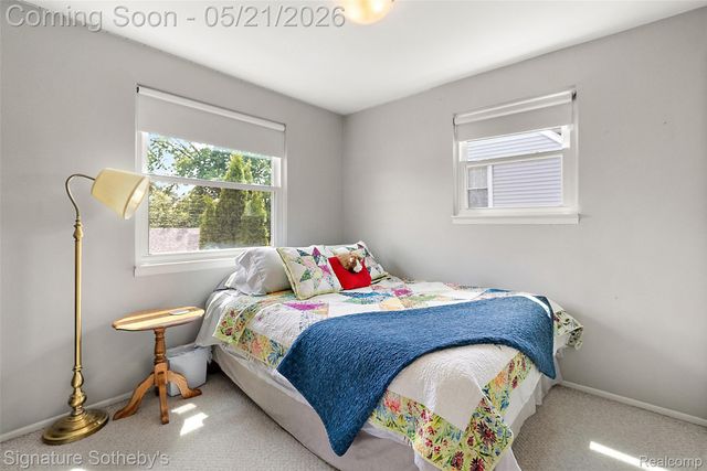 115 W Houstonia Avenue, Royal Oak, MI 48073