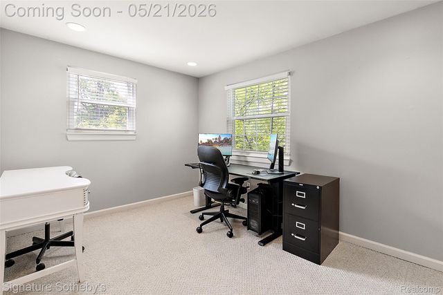 115 W Houstonia Avenue, Royal Oak, MI 48073