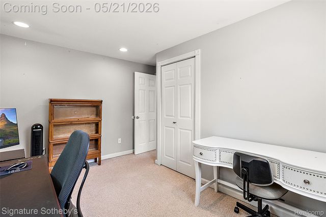 115 W Houstonia Avenue, Royal Oak, MI 48073