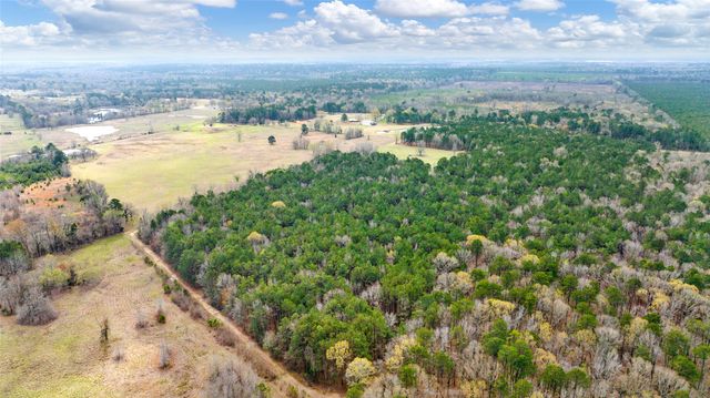 2964 FM 2120, Bagwell, TX 75412