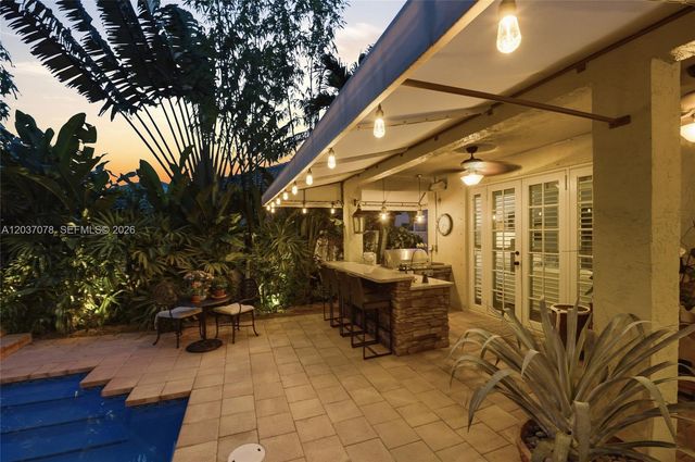 1277 Meadows Boulevard, Weston, FL 33327