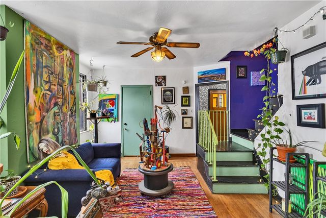 4072 Franklin Rd, Perry Hilltop, PA 15214