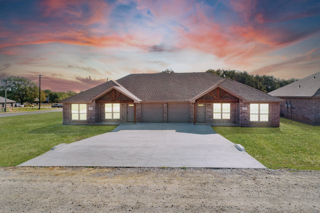 101 Lone Star Road, Poolville, TX 76487