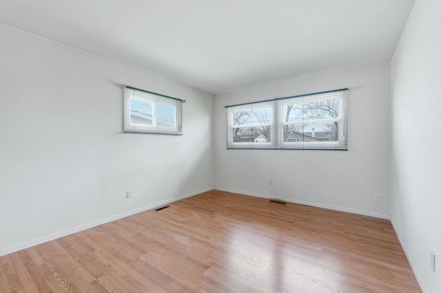 7521 Avalon Drive, Fort Wayne, IN 46819