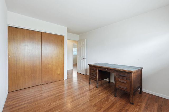 7521 Avalon Drive, Fort Wayne, IN 46819