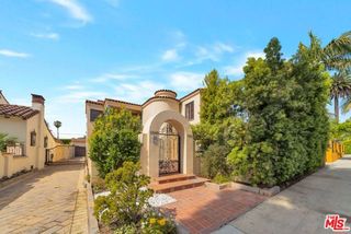 1349 Meadowbrook Avenue, Los Angeles, CA 90019