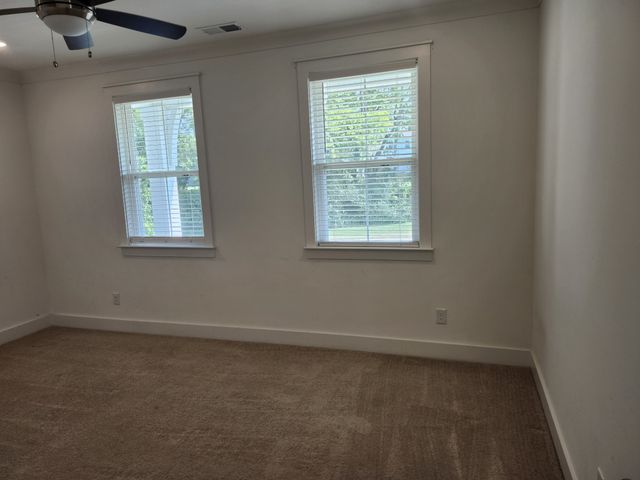 372 Hammock Ln, Spring Hill, TN 37174