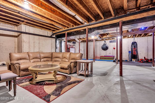 167 Captain Road, Manahawkin, NJ 08050