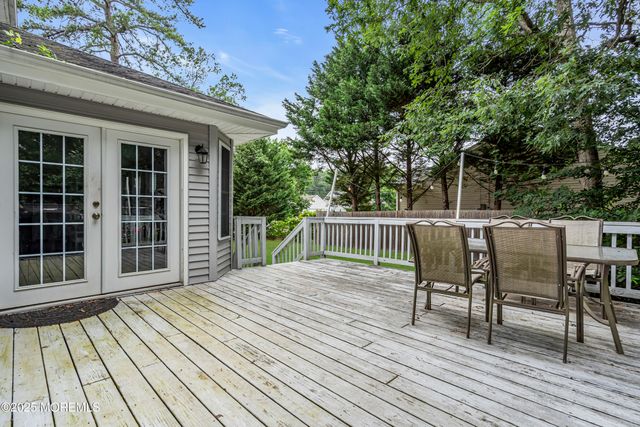 167 Captain Road, Manahawkin, NJ 08050