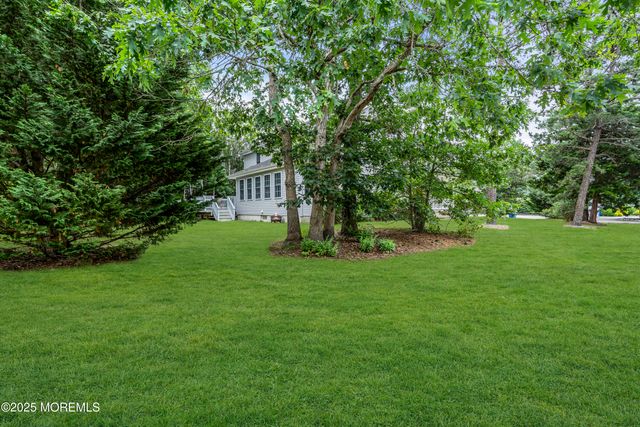 167 Captain Road, Manahawkin, NJ 08050