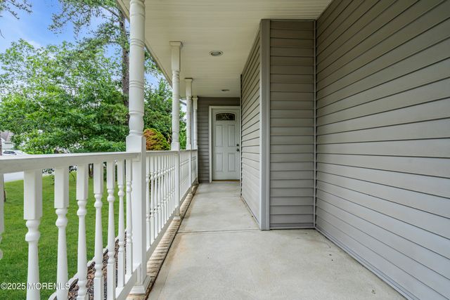 167 Captain Road, Manahawkin, NJ 08050