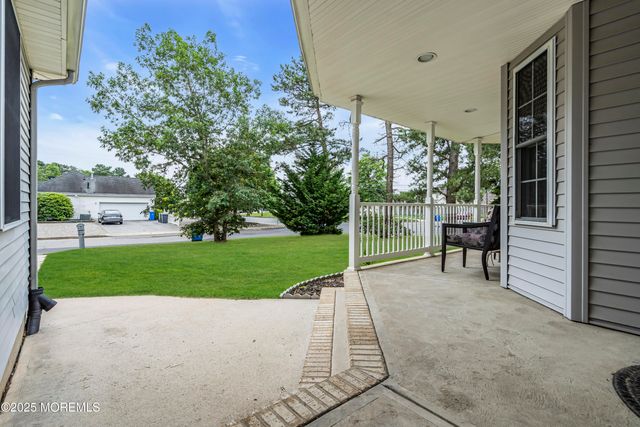 167 Captain Road, Manahawkin, NJ 08050