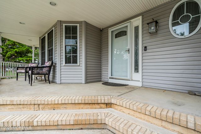 167 Captain Road, Manahawkin, NJ 08050