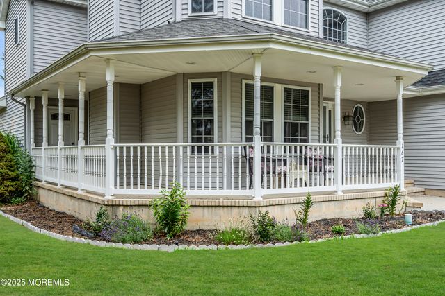 167 Captain Road, Manahawkin, NJ 08050