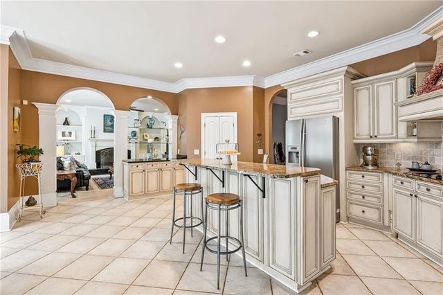 221 Allmond Lane, Alpharetta, GA 30004