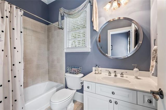 221 Allmond Lane, Alpharetta, GA 30004